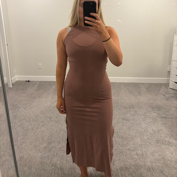Lululemon Get Going Dress - Picture 2 of 5